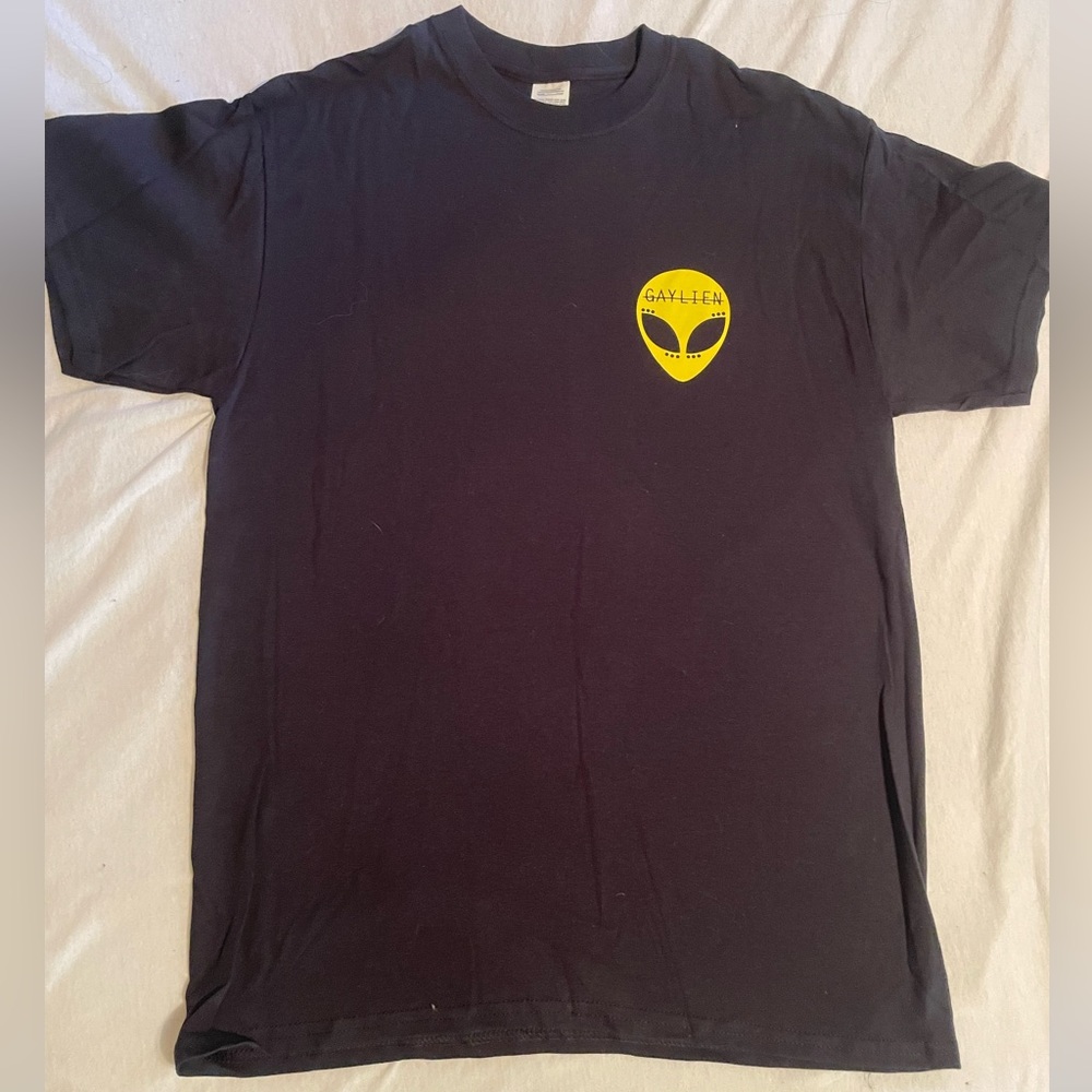 Men’s Medium Alien Shirt